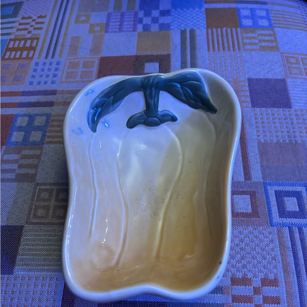 Williams Sonoma Yellow Ceramic Dish